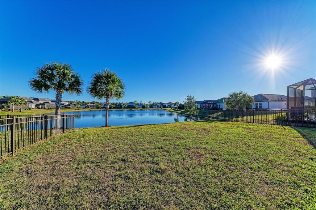 Photo of 6629 Fort Pierce Avenue, Sarasota, FL 34241 (MLS # A4677104)