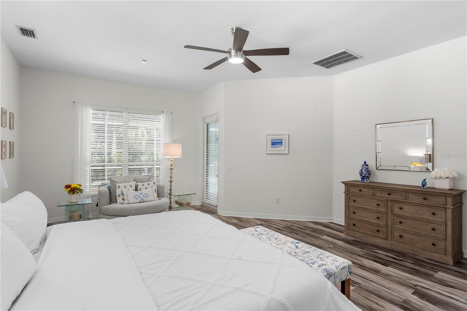 TAMPA PALMS AREA 4 PRCL 14 - Residential