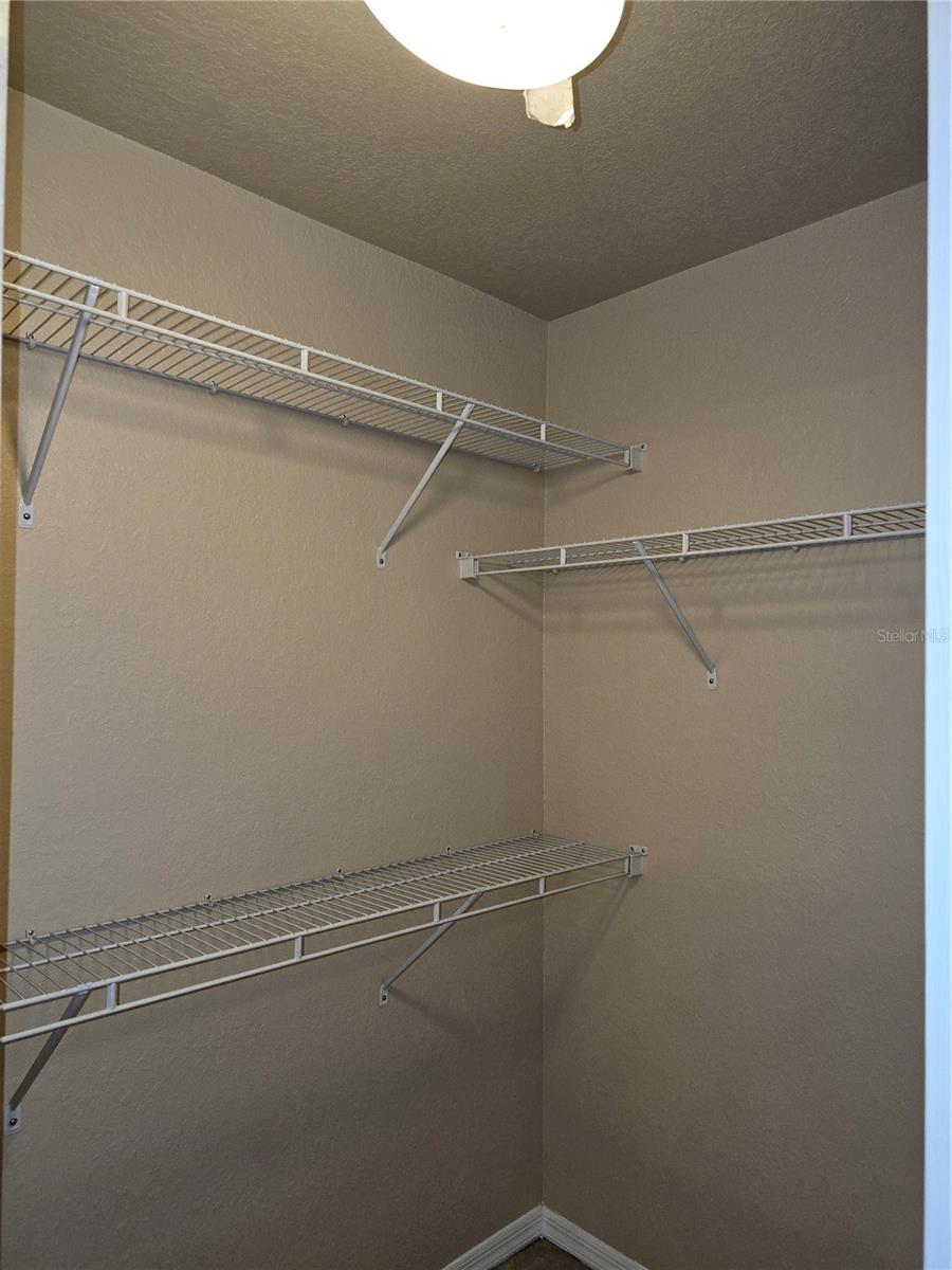 ADMIRALS WALK - Residential