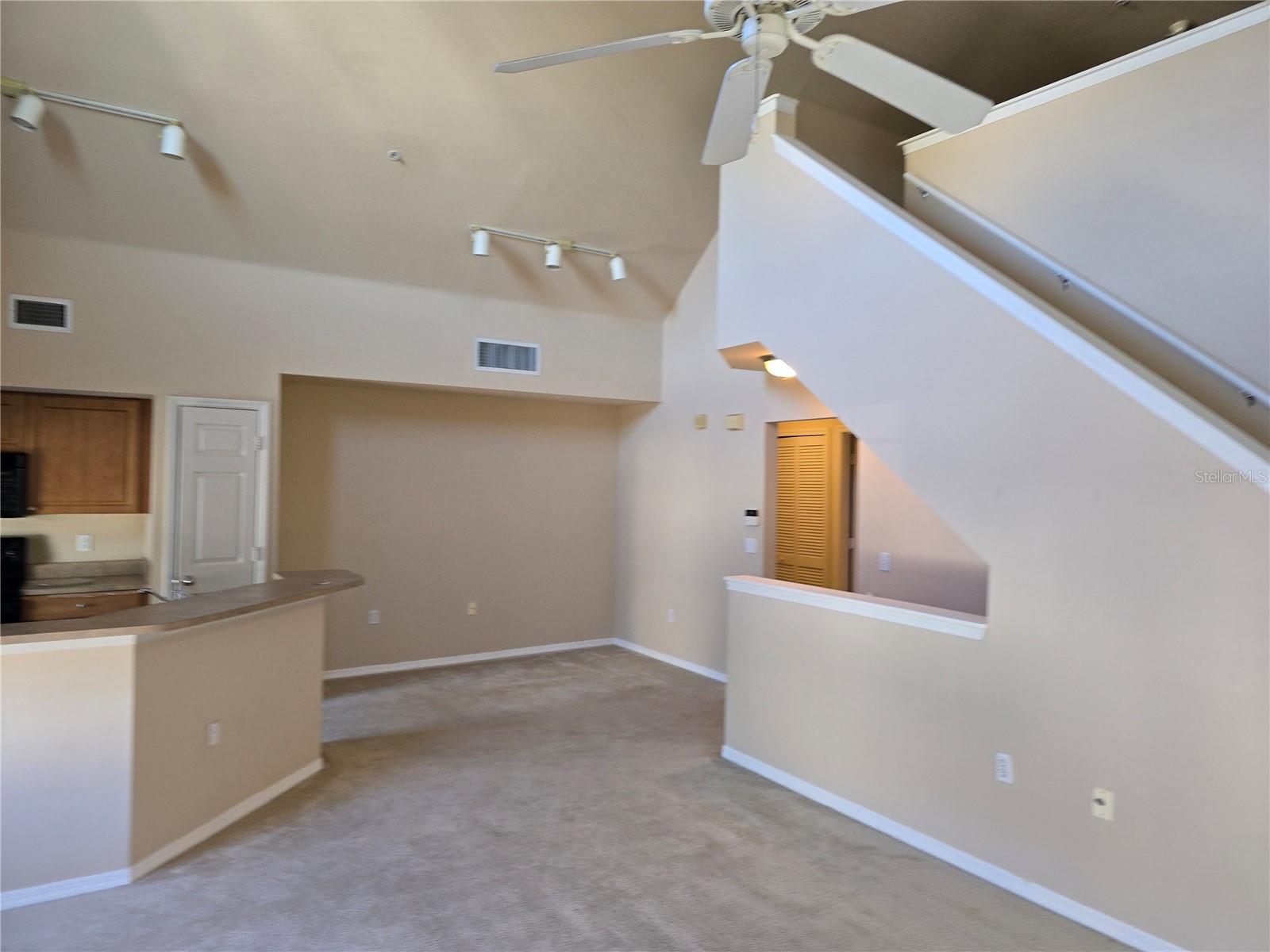 ADMIRALS WALK - Residential