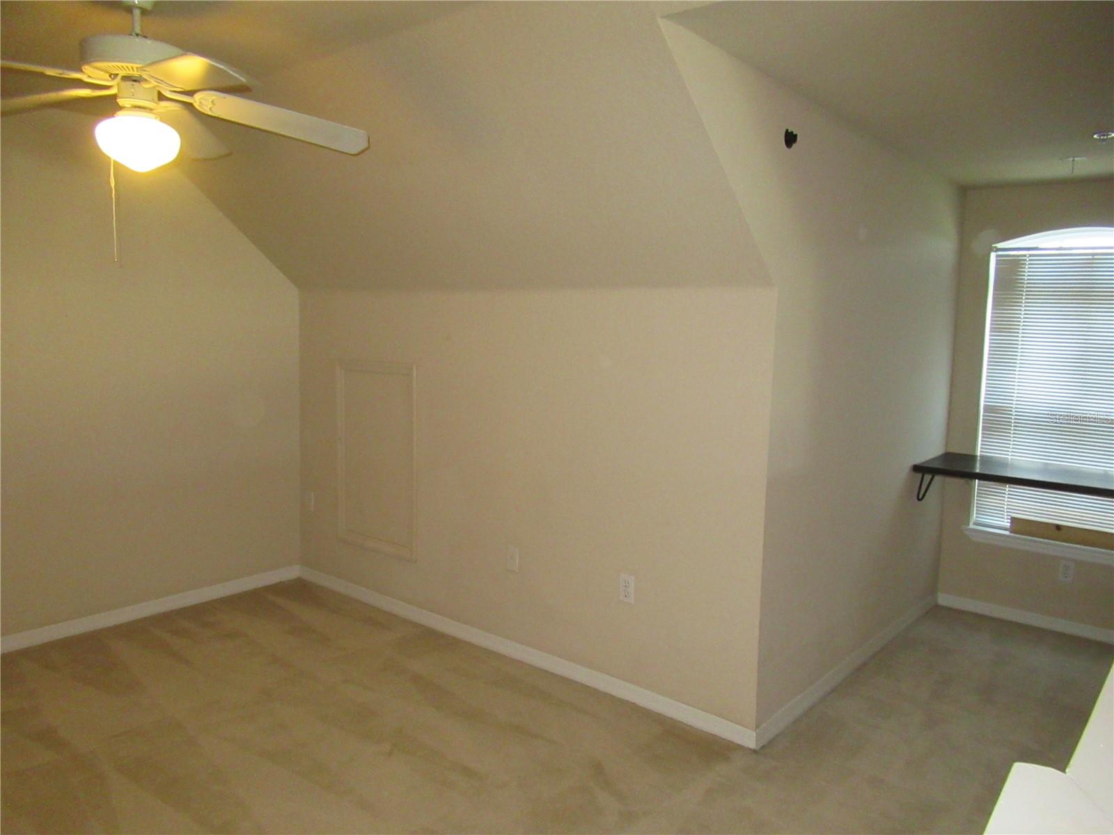 ADMIRALS WALK - Residential