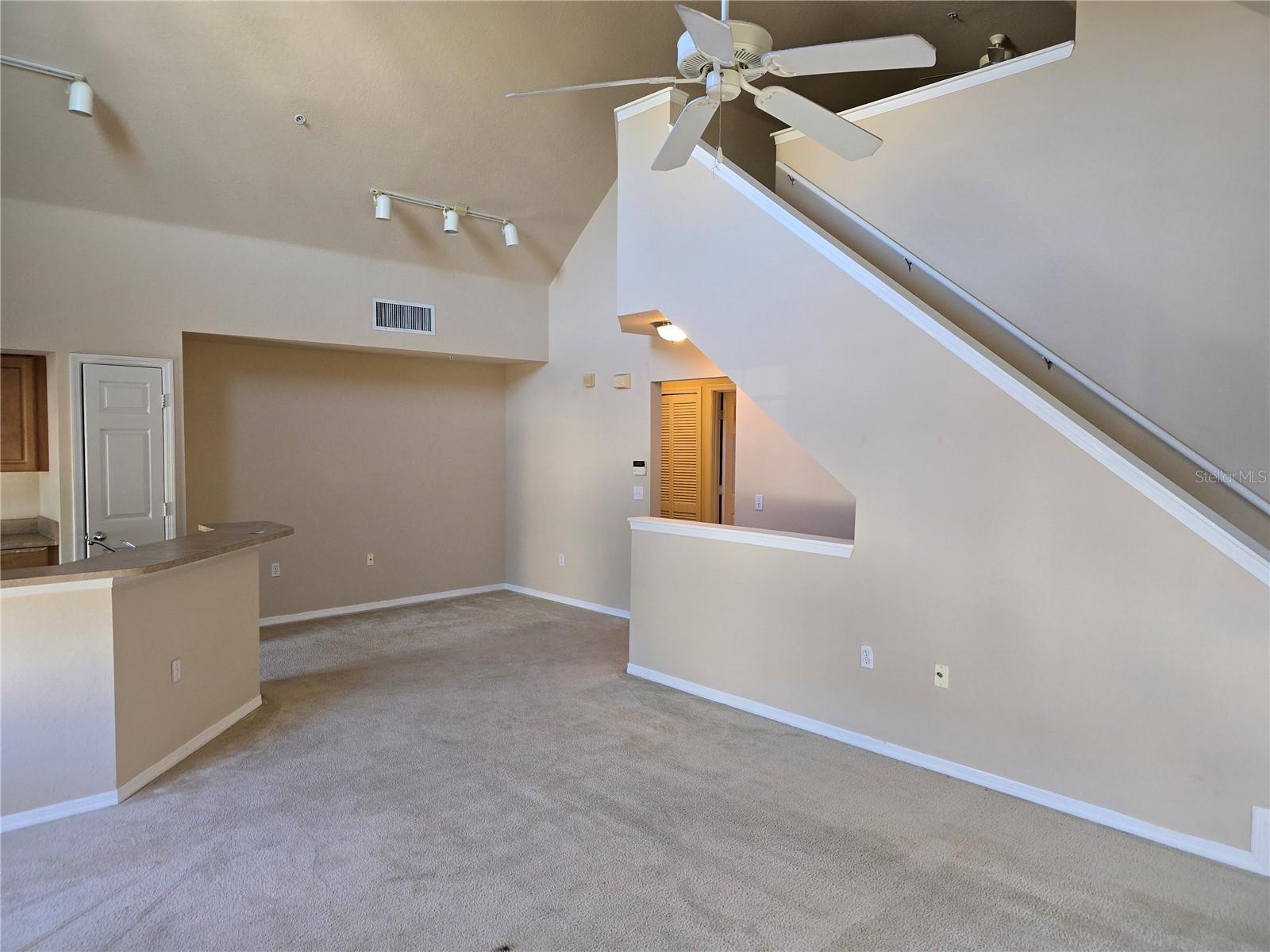 ADMIRALS WALK - Residential