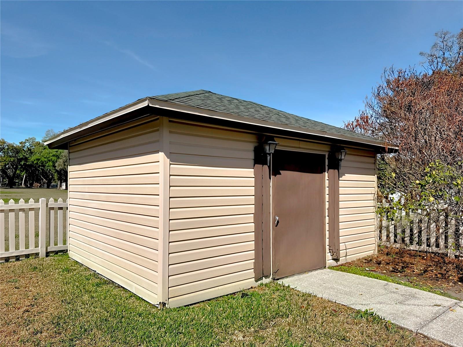 MILLER WOODS - Residential