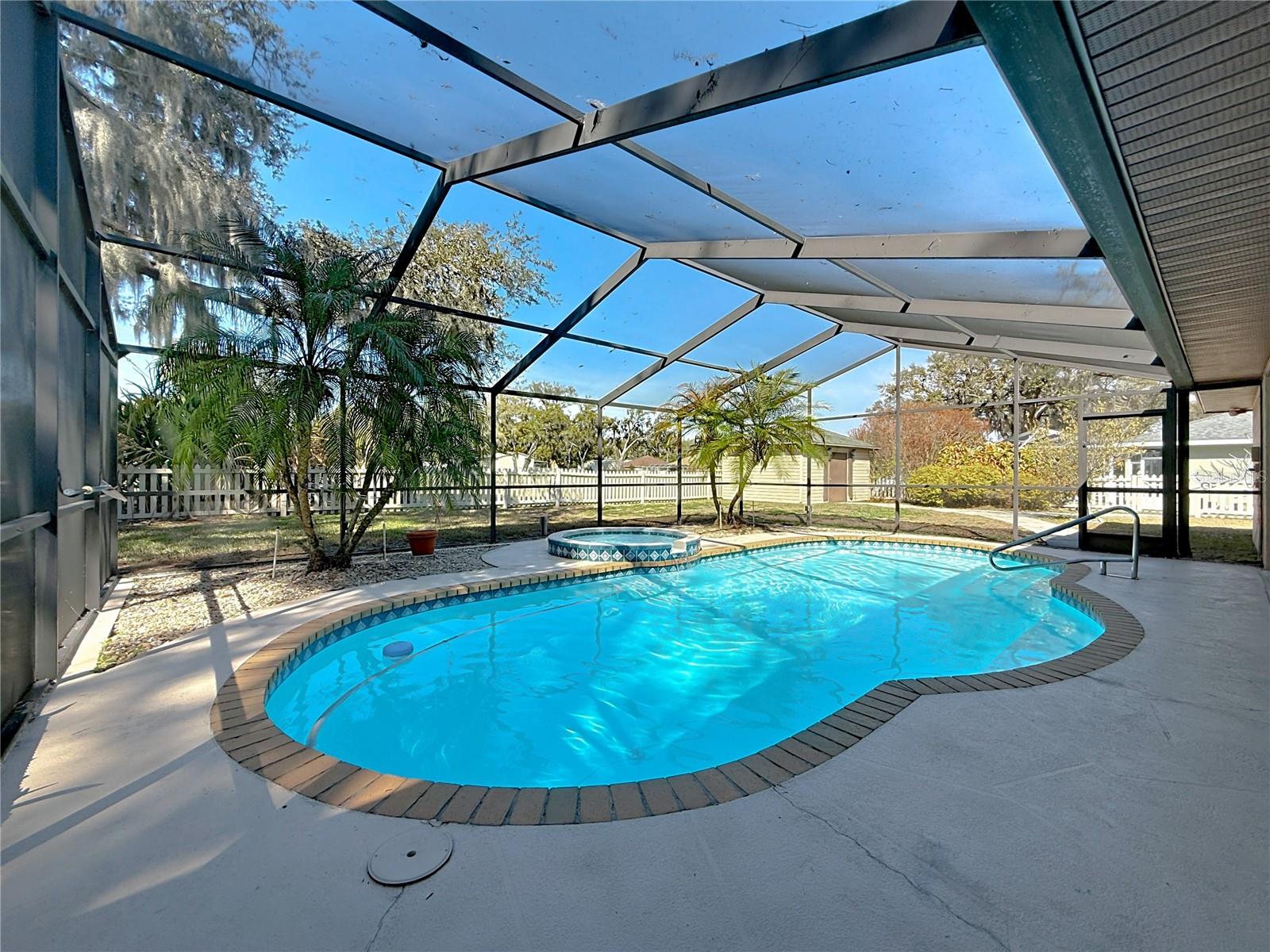 MILLER WOODS - Residential