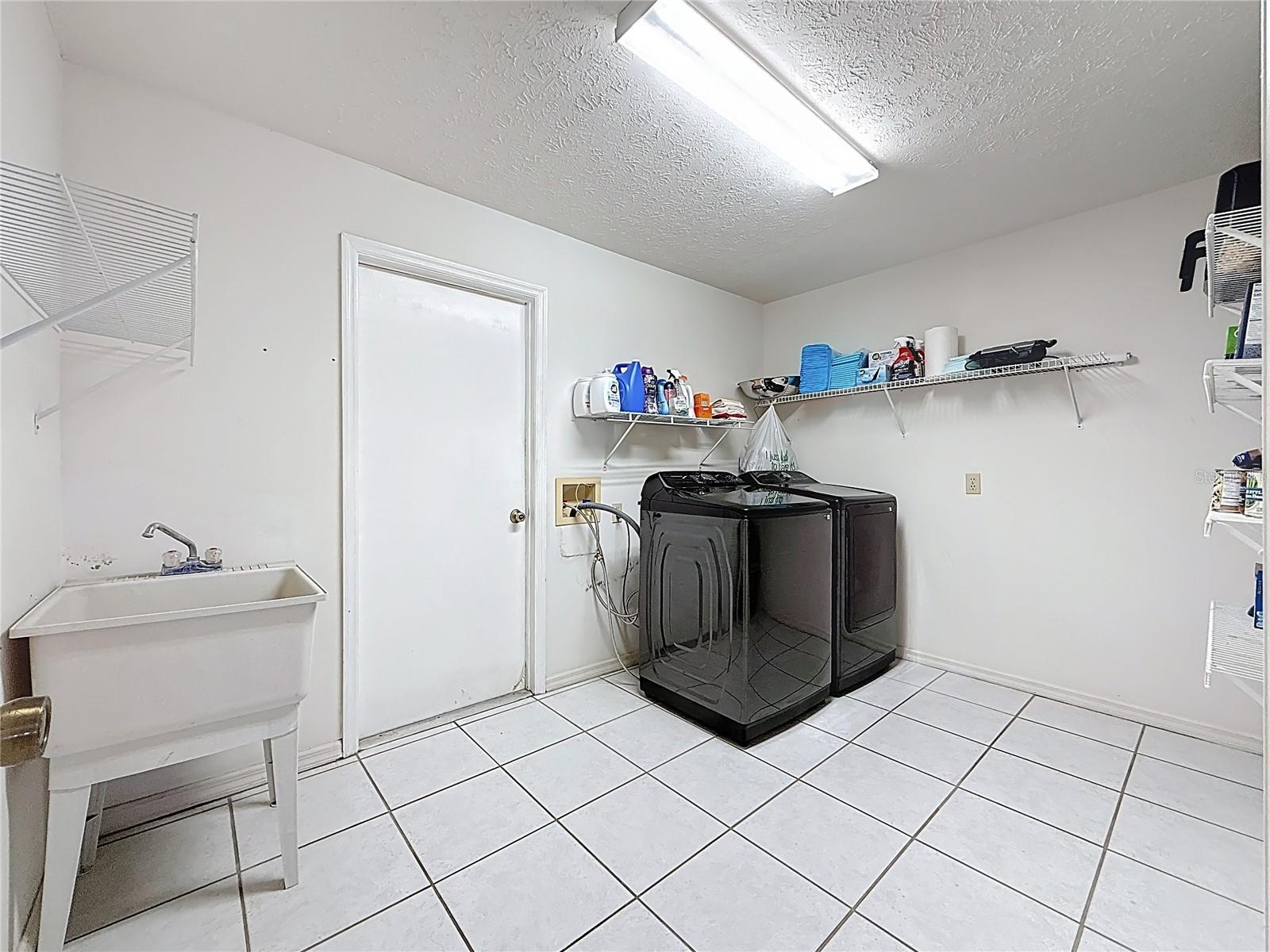 MILLER WOODS - Residential