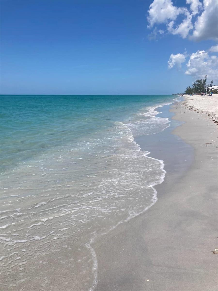 BAY VIEW MANOR - Residential Lease