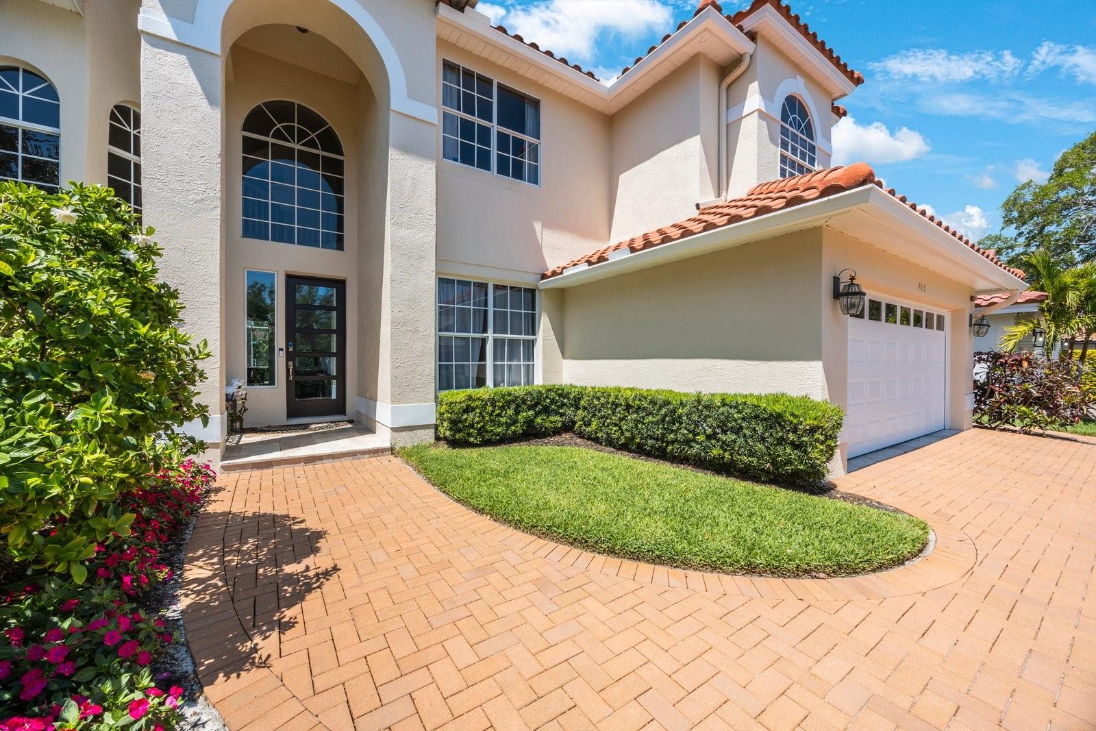 4815 QUEEN PALM TERRACE NE