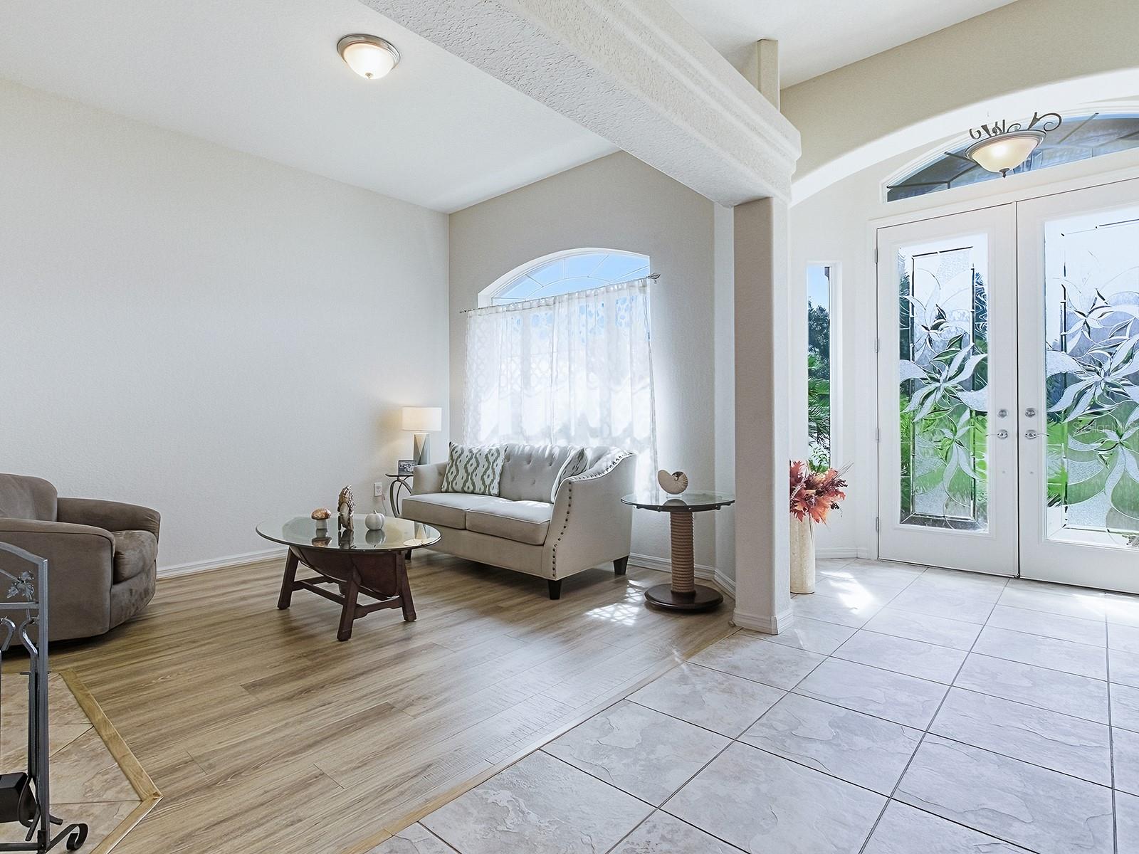 LADY LAKE LAKES PH 02 LT 01 BLK A - Residential