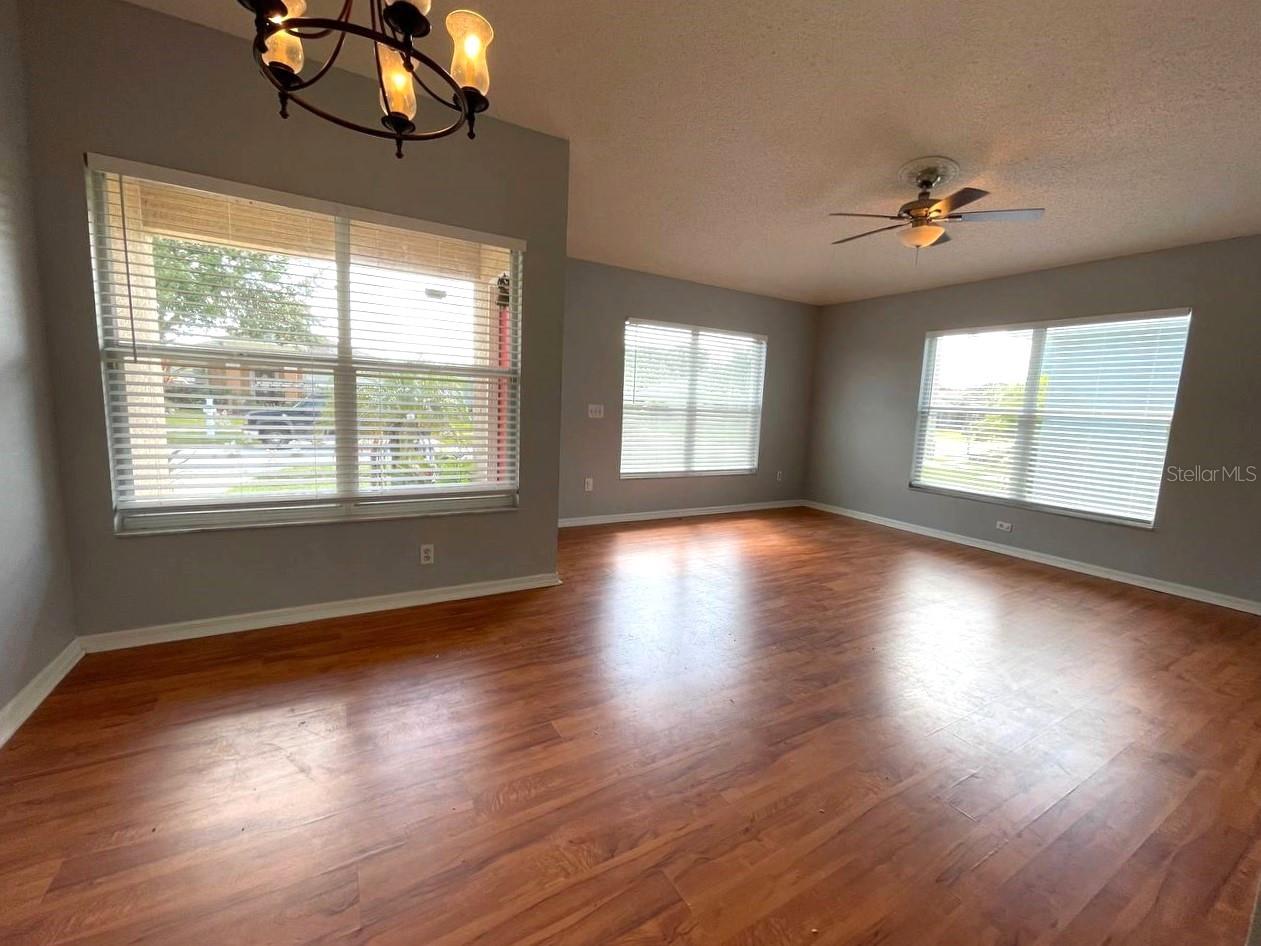 SUMMERFIELD VILLAGE 1 TR 32 - Residential Lease