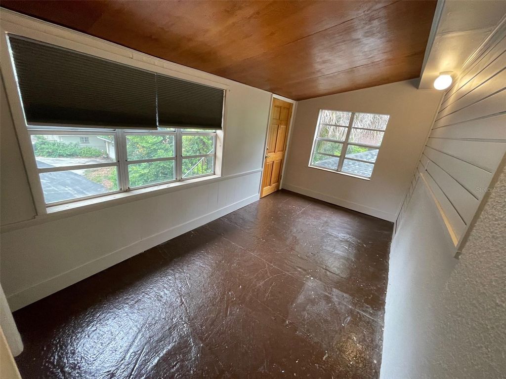 Photo of 715 Orange Park Avenue #B, Lakeland, FL 33801 (MLS # L4961493)