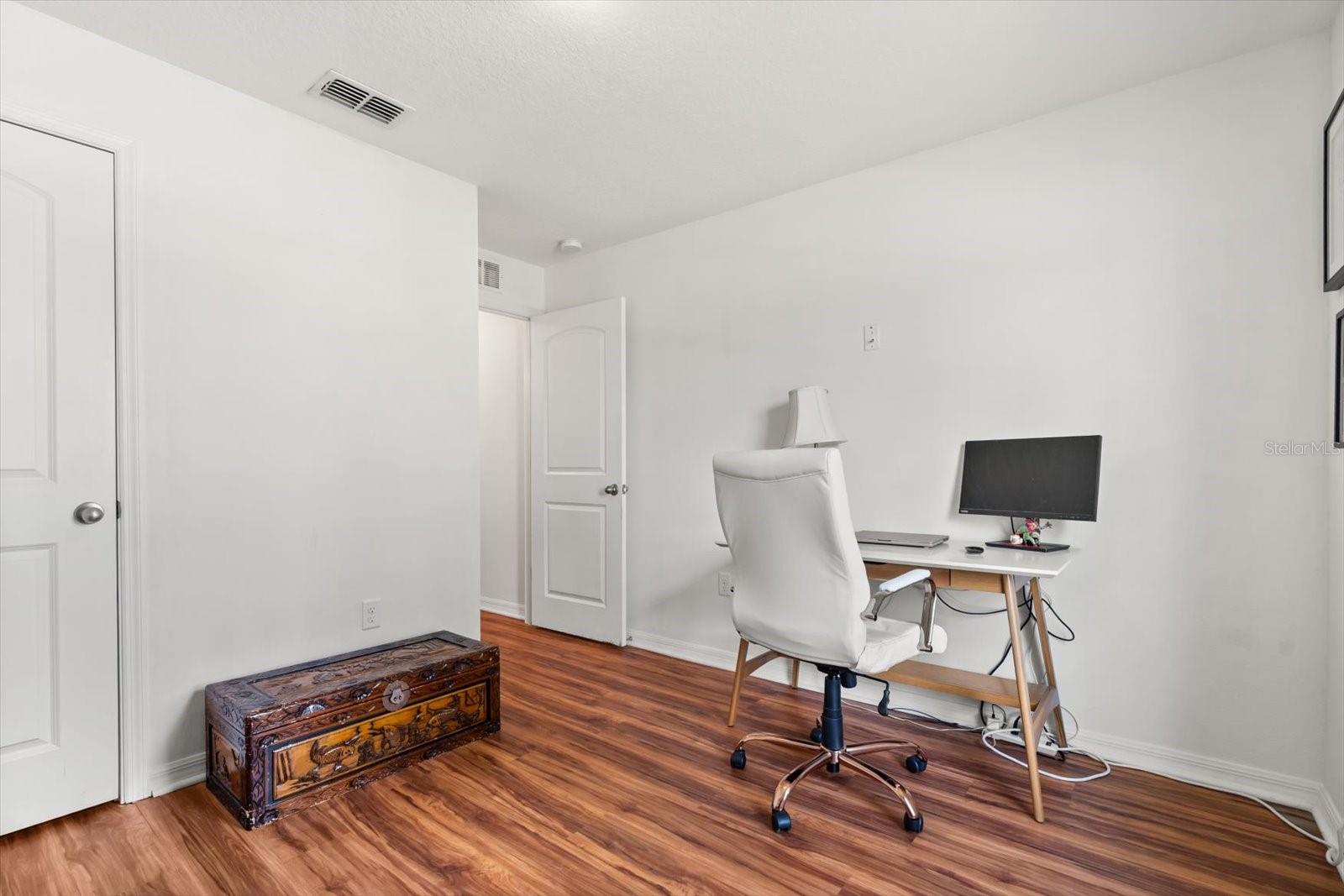 TAVARES GROVES AT BAYTREE PH 04 - Residential Lease