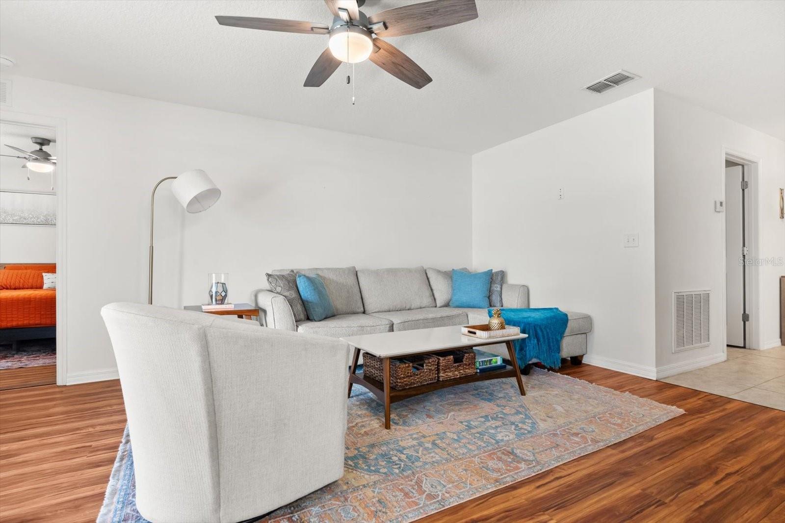 TAVARES GROVES AT BAYTREE PH 04 - Residential Lease