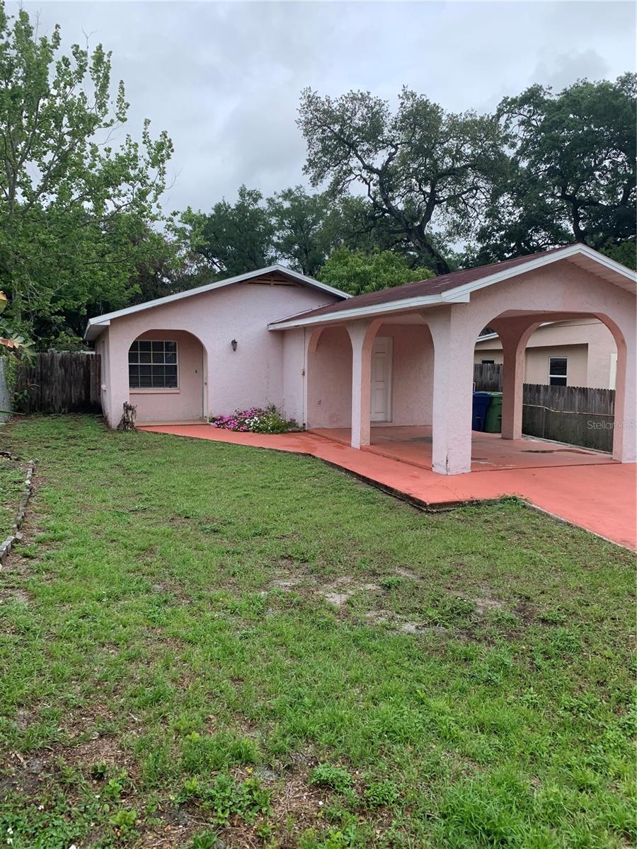 Located just minutes from Midtown, this charming 3-bedroom, 1-bathroom home offers the perfect blend of comfort and convenience in the heart of Tampa. The home welcomes you with a spacious open living area, ideal for relaxing or entertaining. To the hallway three bedrooms closets provide ample storage, and bathroom while a designated dining space leads you into a well-equipped kitchen featuring a refrigerator, microwave, and range. Just off the kitchen, is a laundry room This prime location is perfect for those who love an active lifestyle, with parks, top-rated eateries, and major attractions like Raymond James Stadium, Armature Works, Downtown,Bayshore Beautiful just minutes away. commuting is a breeze, and Tampa Bay’s stunning beaches are just a short drive away. schedule a tour today!