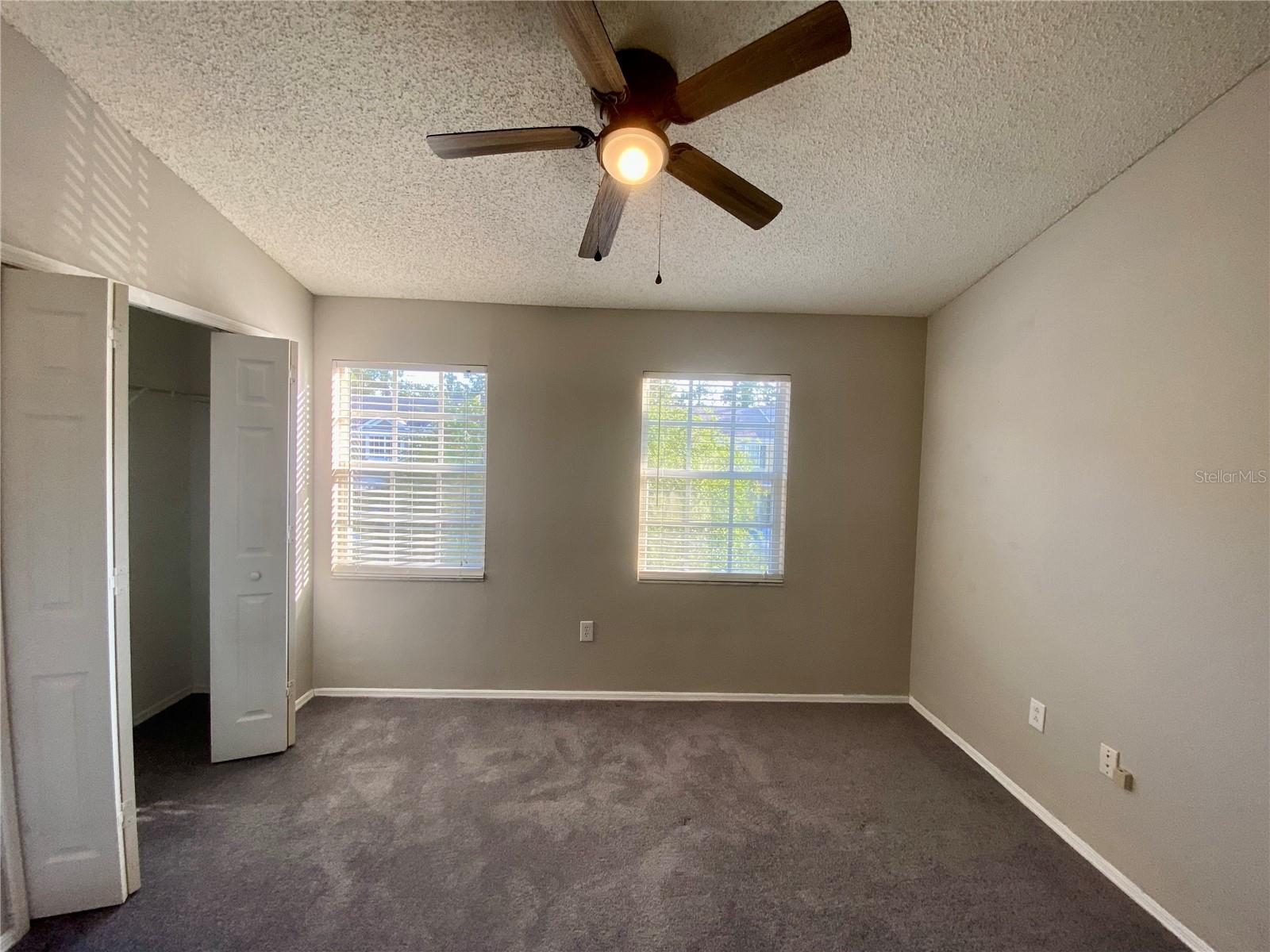 BERKELEY SQUARE - Residential Lease