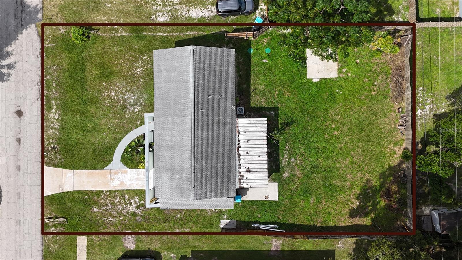 DELTONA LAKES UNIT 05 - Residential Lease