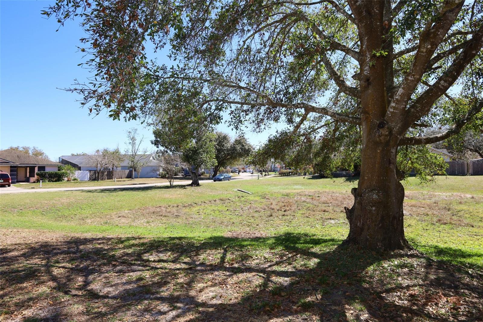 DEER RUN UNIT 16 - Residential