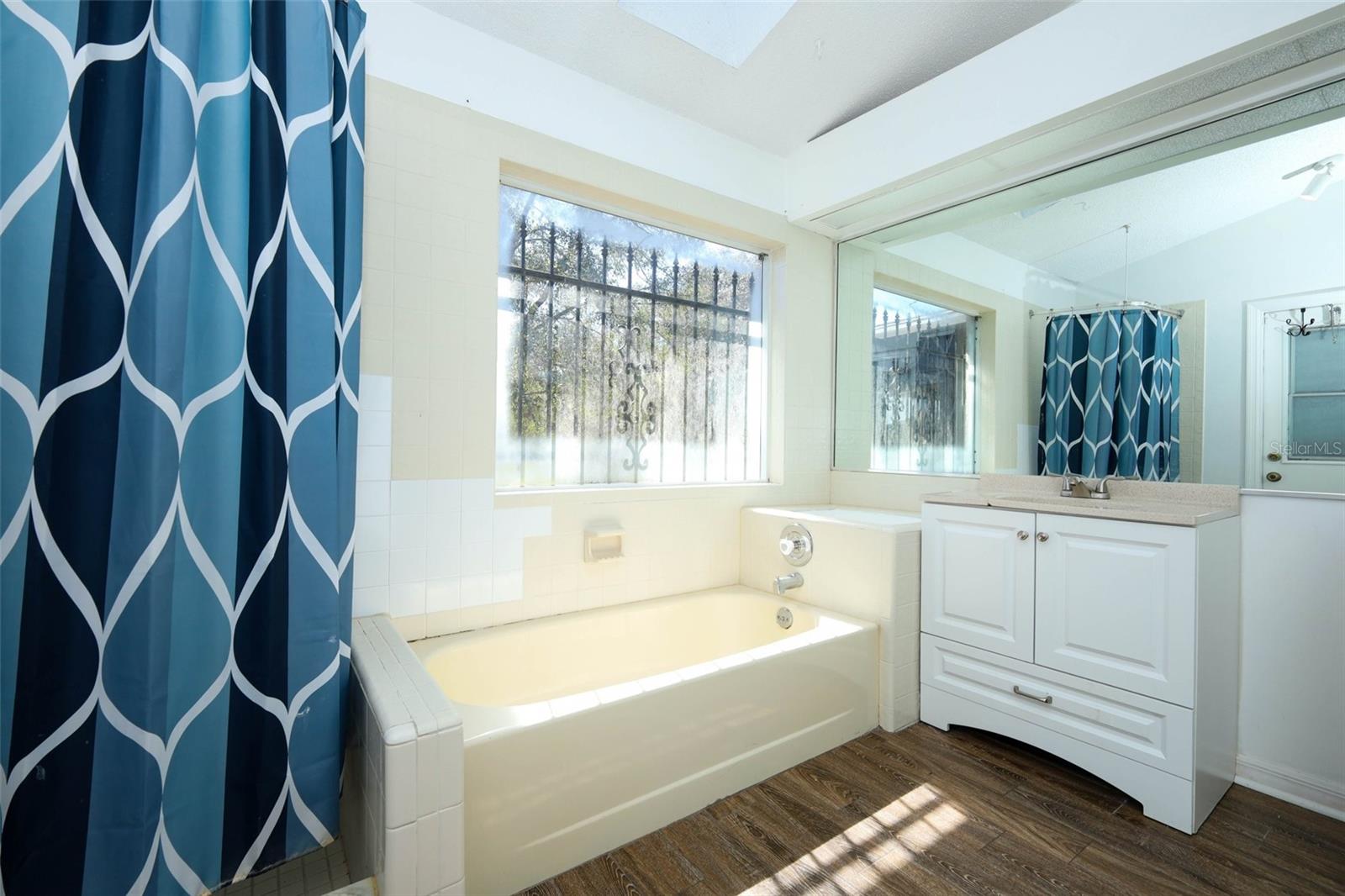 DEER RUN UNIT 16 - Residential