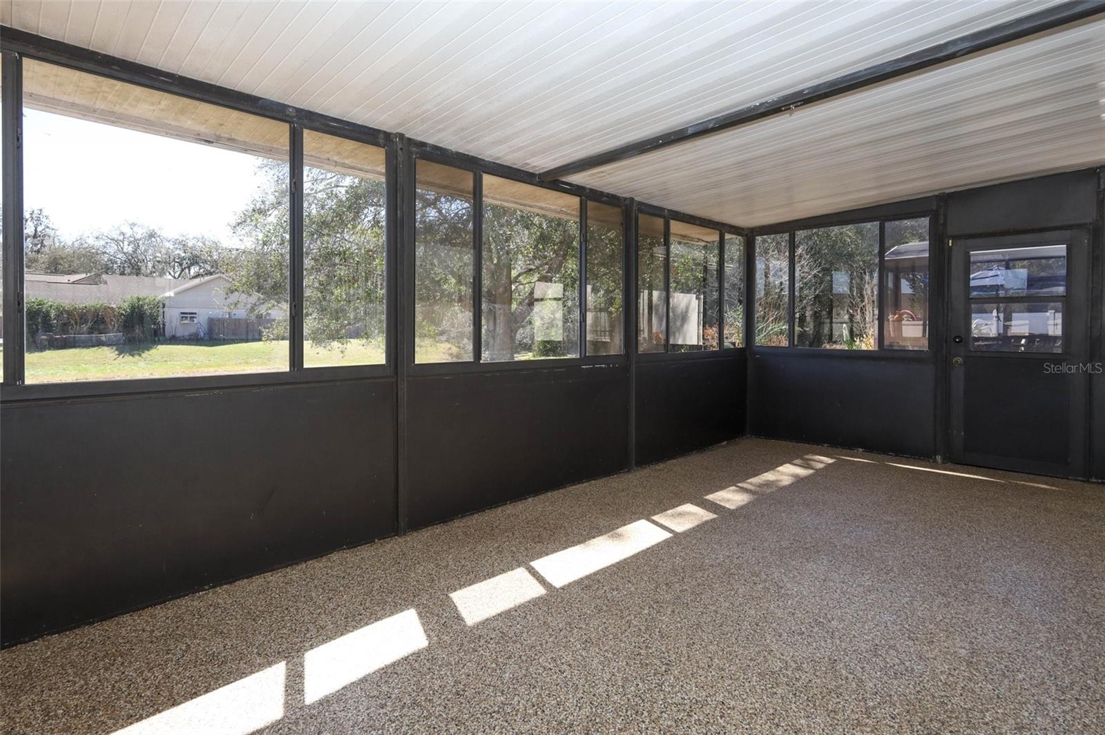 DEER RUN UNIT 16 - Residential