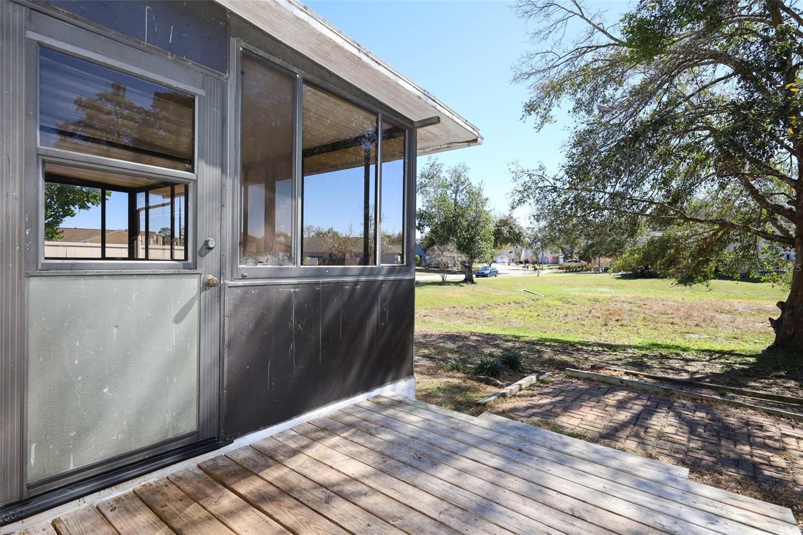 DEER RUN UNIT 16 - Residential