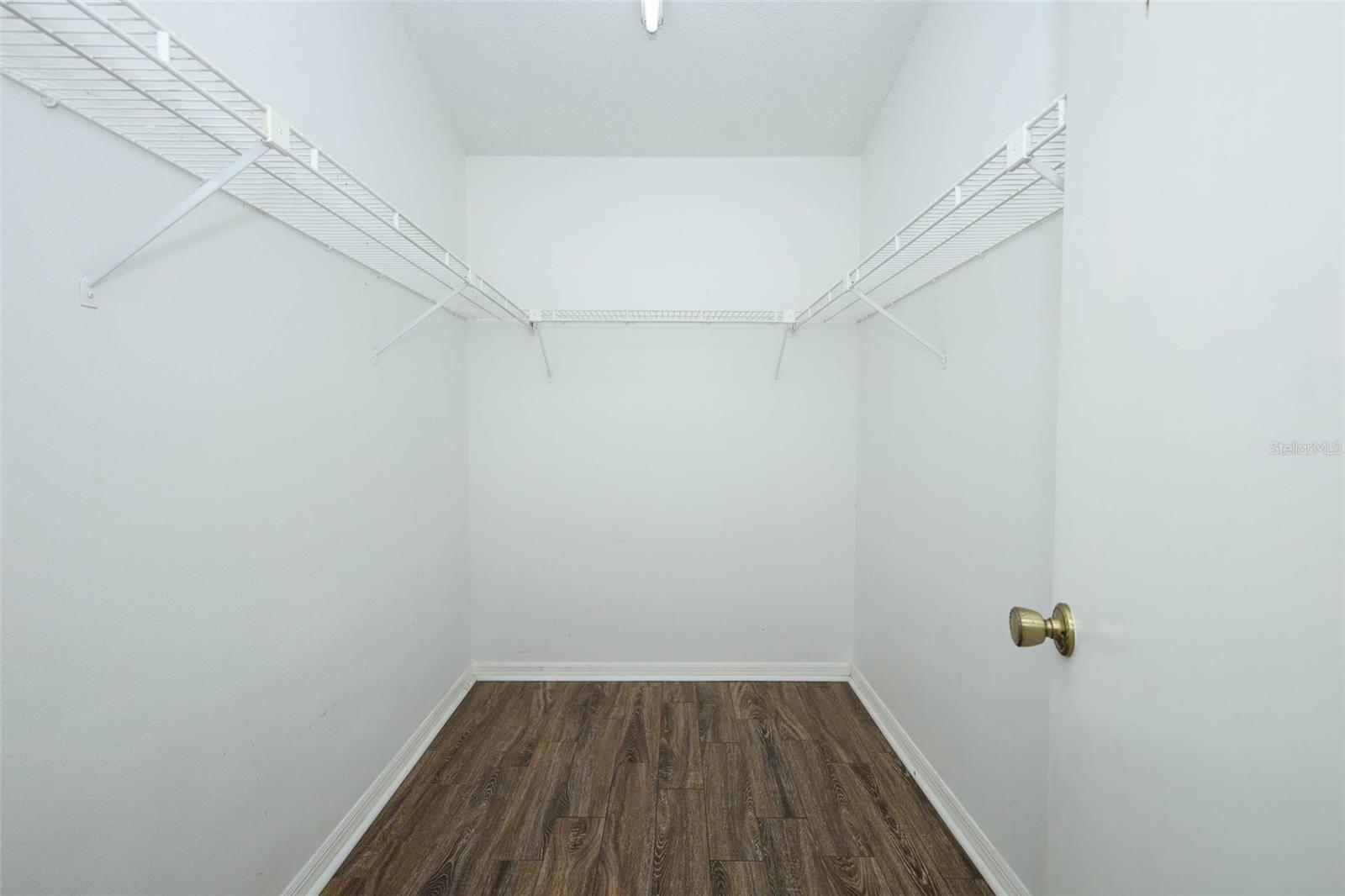 DEER RUN UNIT 16 - Residential