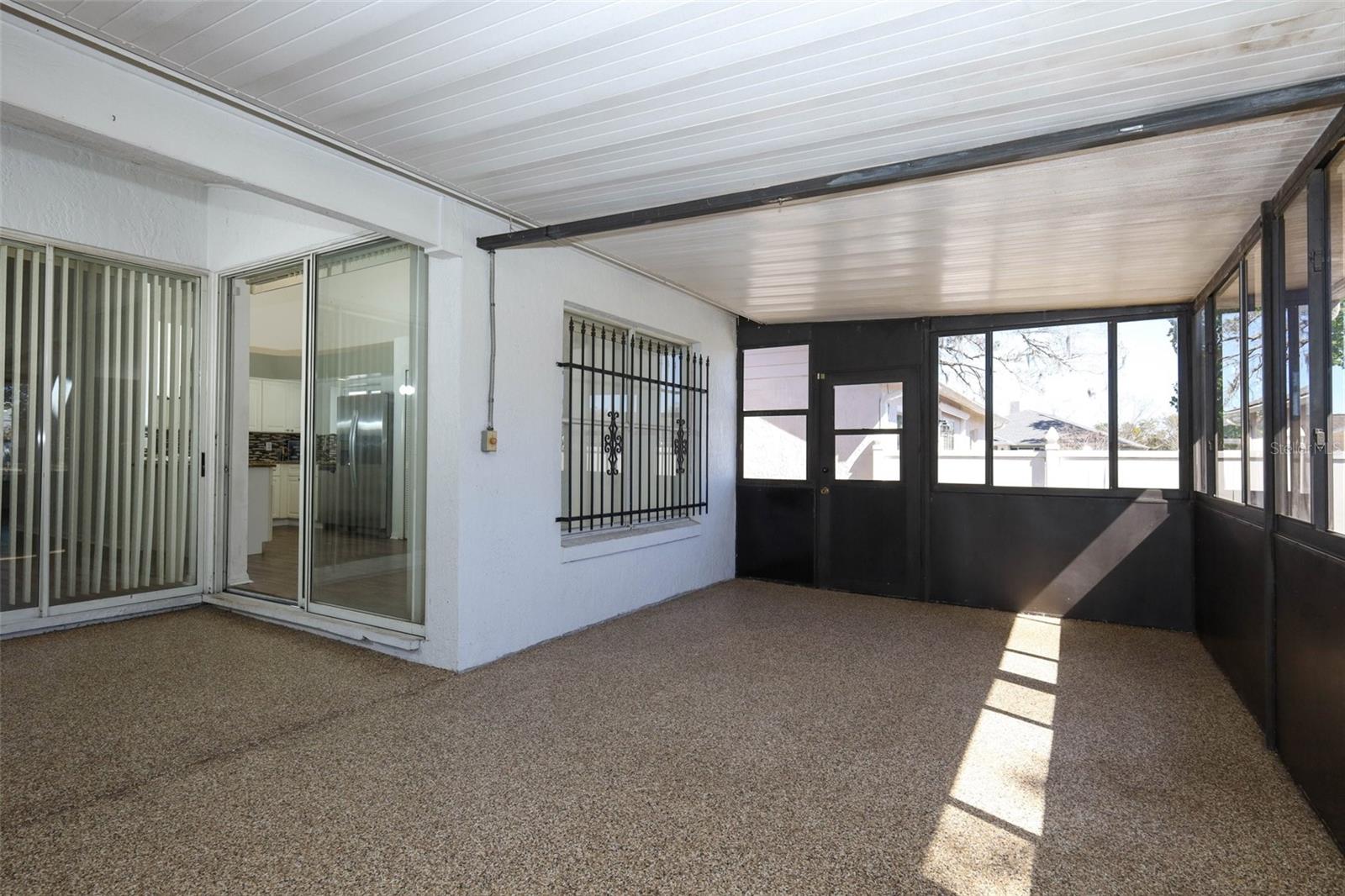 DEER RUN UNIT 16 - Residential