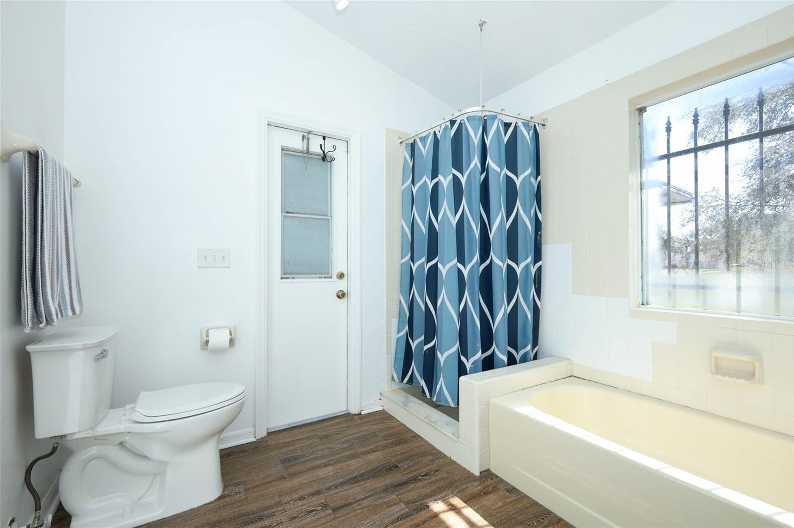 DEER RUN UNIT 16 - Residential