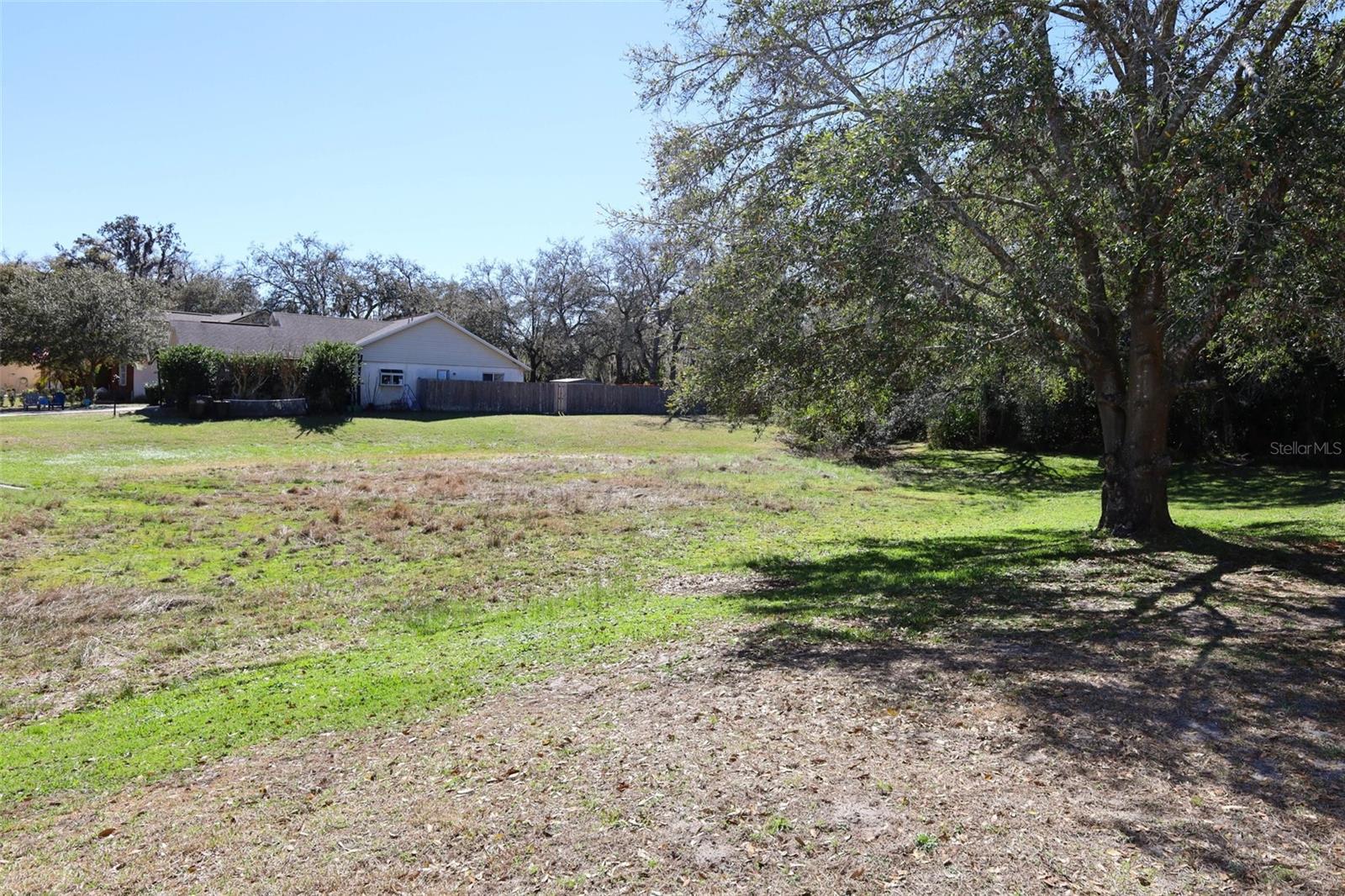 DEER RUN UNIT 16 - Residential