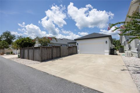 A home in NEWBERRY