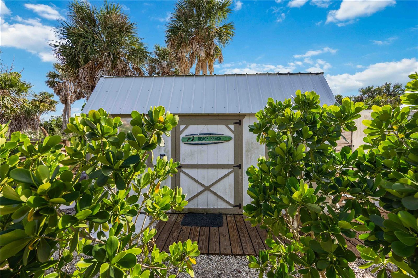 5075 N BEACH ROAD B