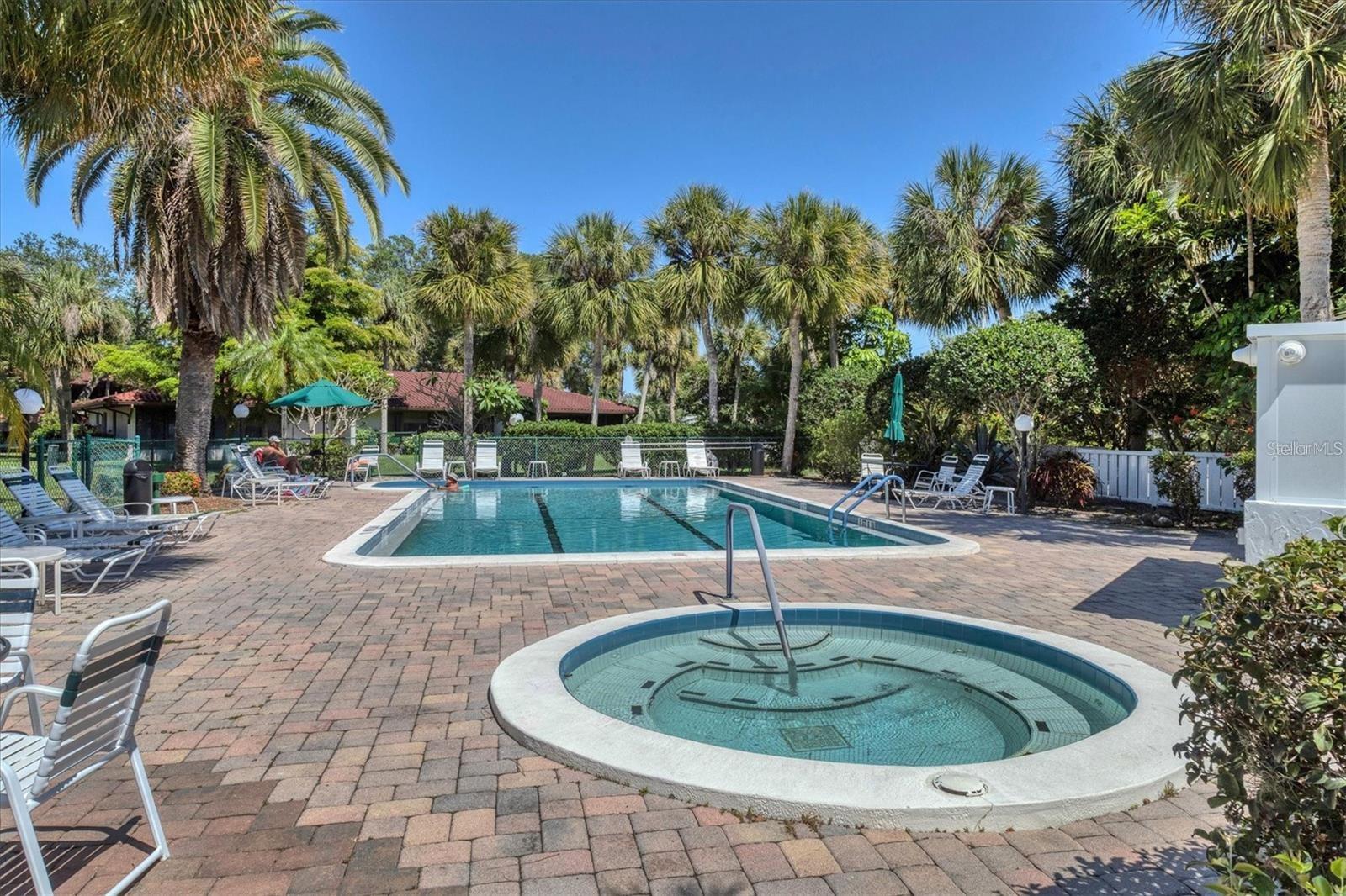 VALENCIA GARDEN - Residential Lease