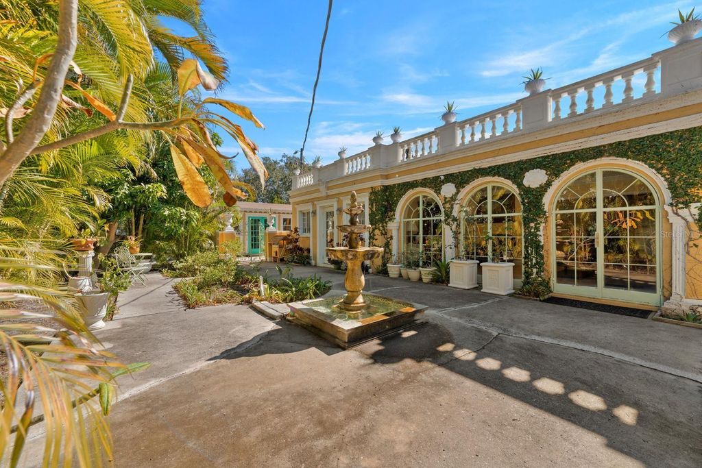 Photo of 3511 W Euclid Avenue, Tampa, FL 33629 (MLS # TB8469999)