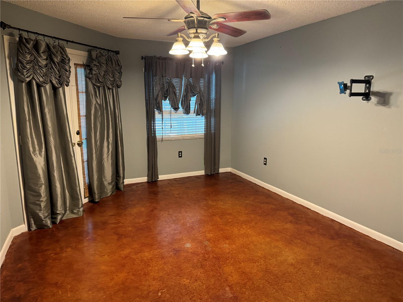7741 MERRILY WAY