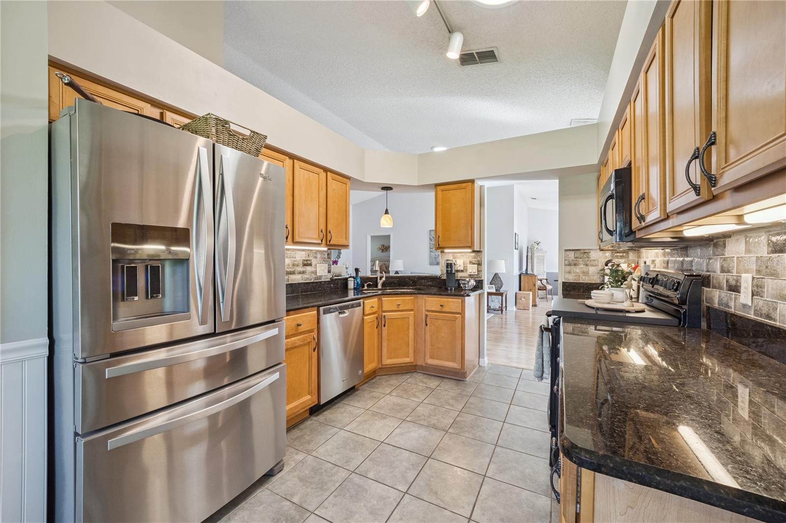 PLANTATION AT LEESBURG SAWGRASS VILLAGE - Residential
