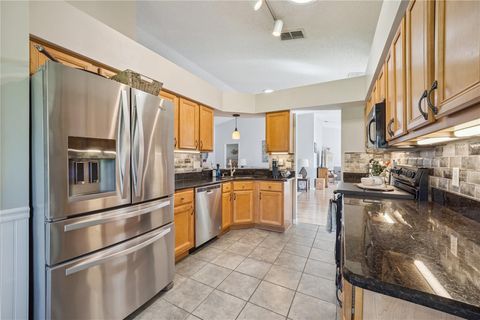 Tiny photo for 4730 Sawgrass Lake Circle, Leesburg, FL 34748 (MLS # G5112122)