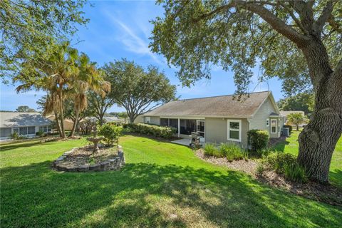 Tiny photo for 4730 Sawgrass Lake Circle, Leesburg, FL 34748 (MLS # G5112122)