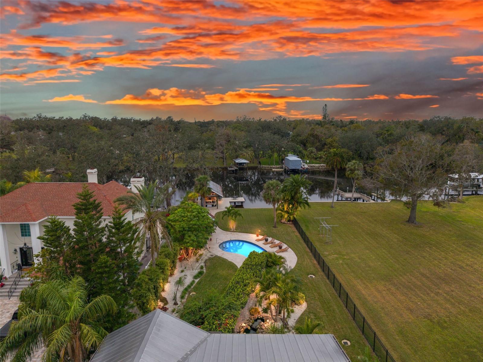 IDLEWILD ON THE HILLSBOROUGH - Residential