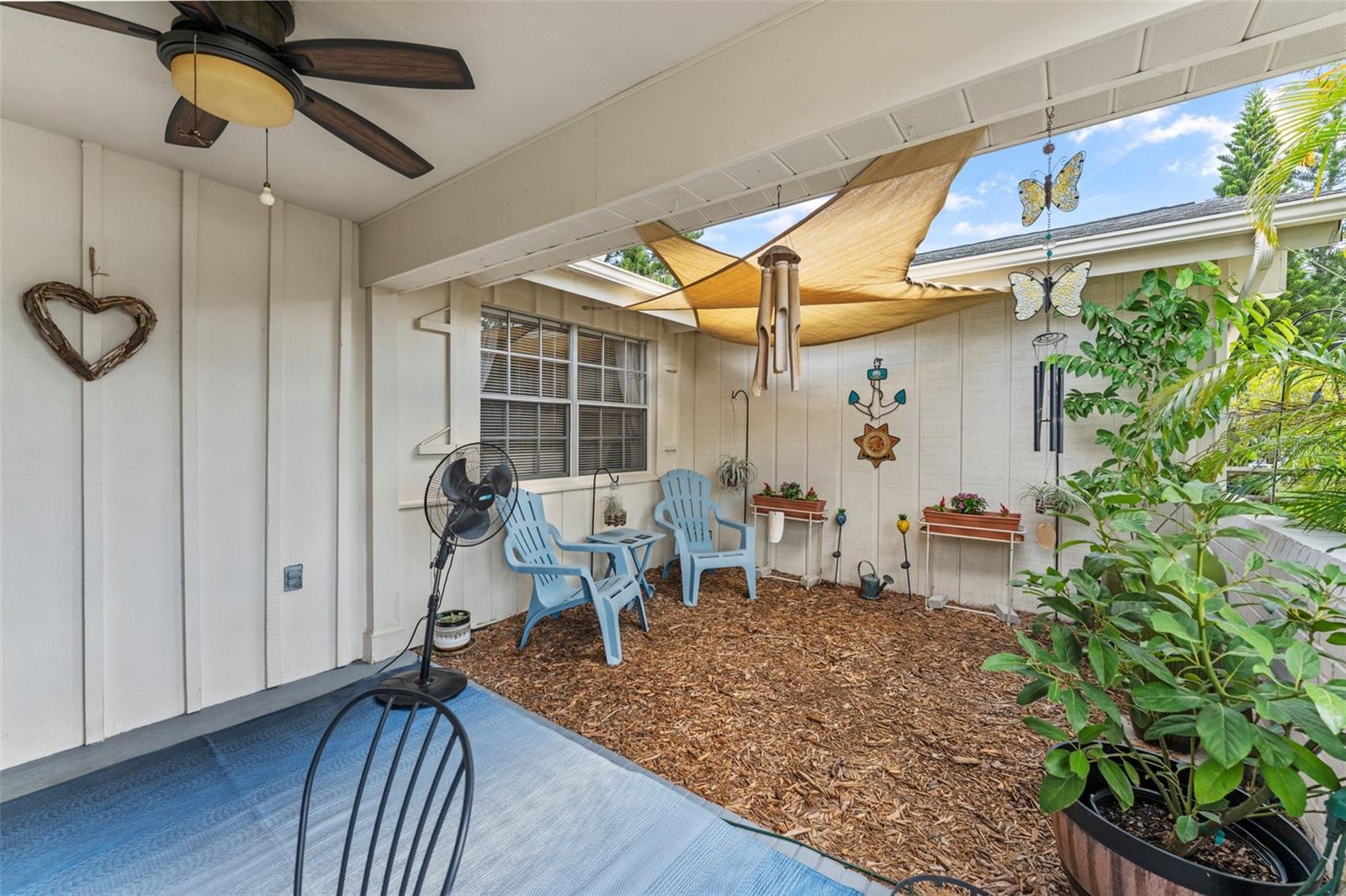 BEACON SQUARE - Residential