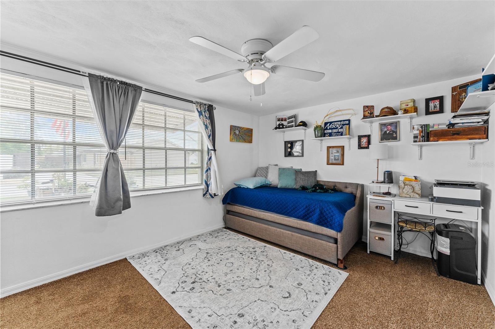 BEACON SQUARE - Residential