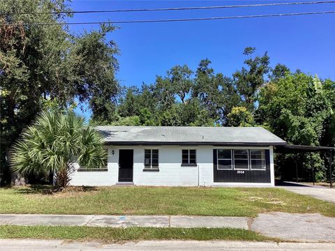 2504 38TH AVENUE W BRADENTON FL 34205