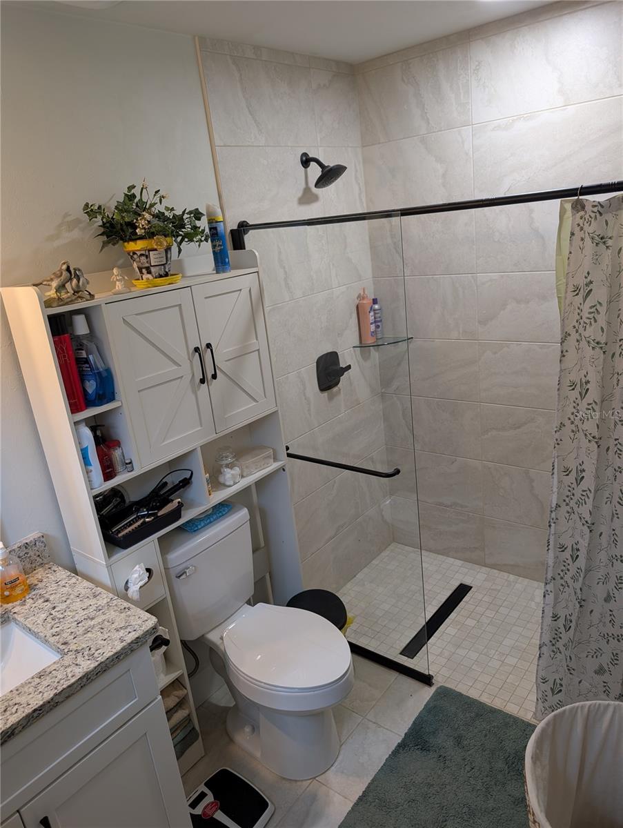 CHIEFLAND COUNTRY ESTATES - Residential