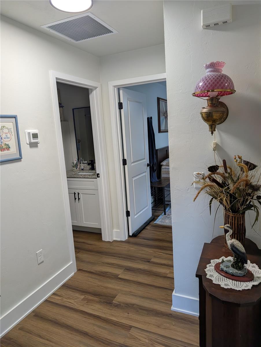 CHIEFLAND COUNTRY ESTATES - Residential