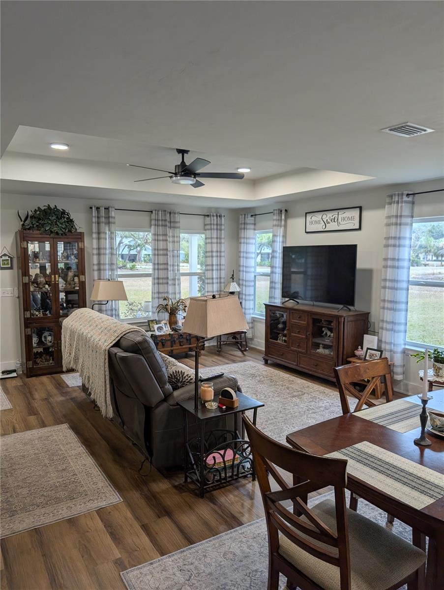 CHIEFLAND COUNTRY ESTATES - Residential