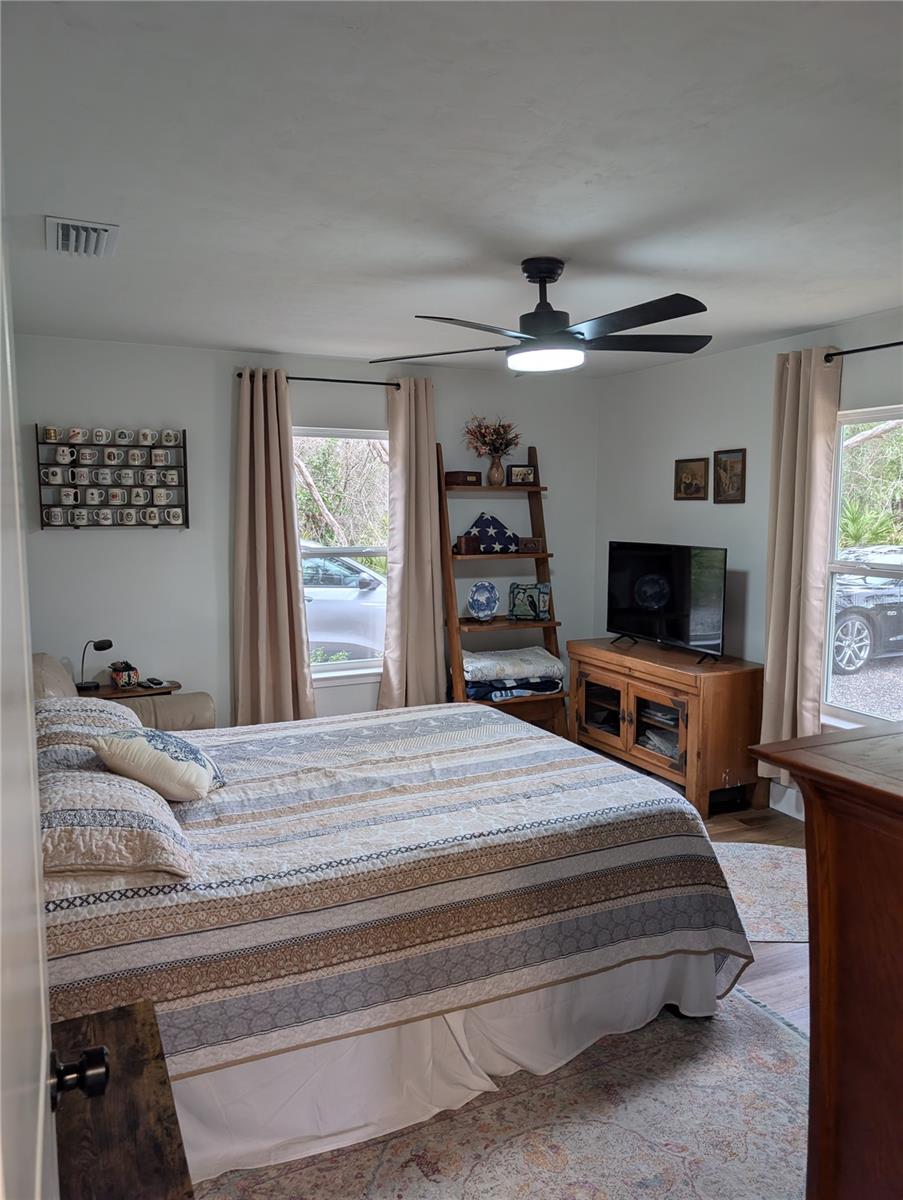 CHIEFLAND COUNTRY ESTATES - Residential