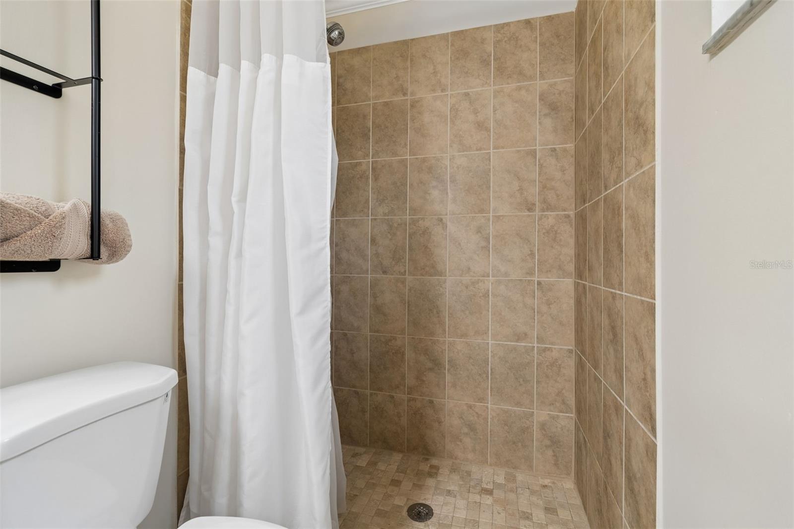 BLOOMINGDALE SEC B UNIT 1 - Residential