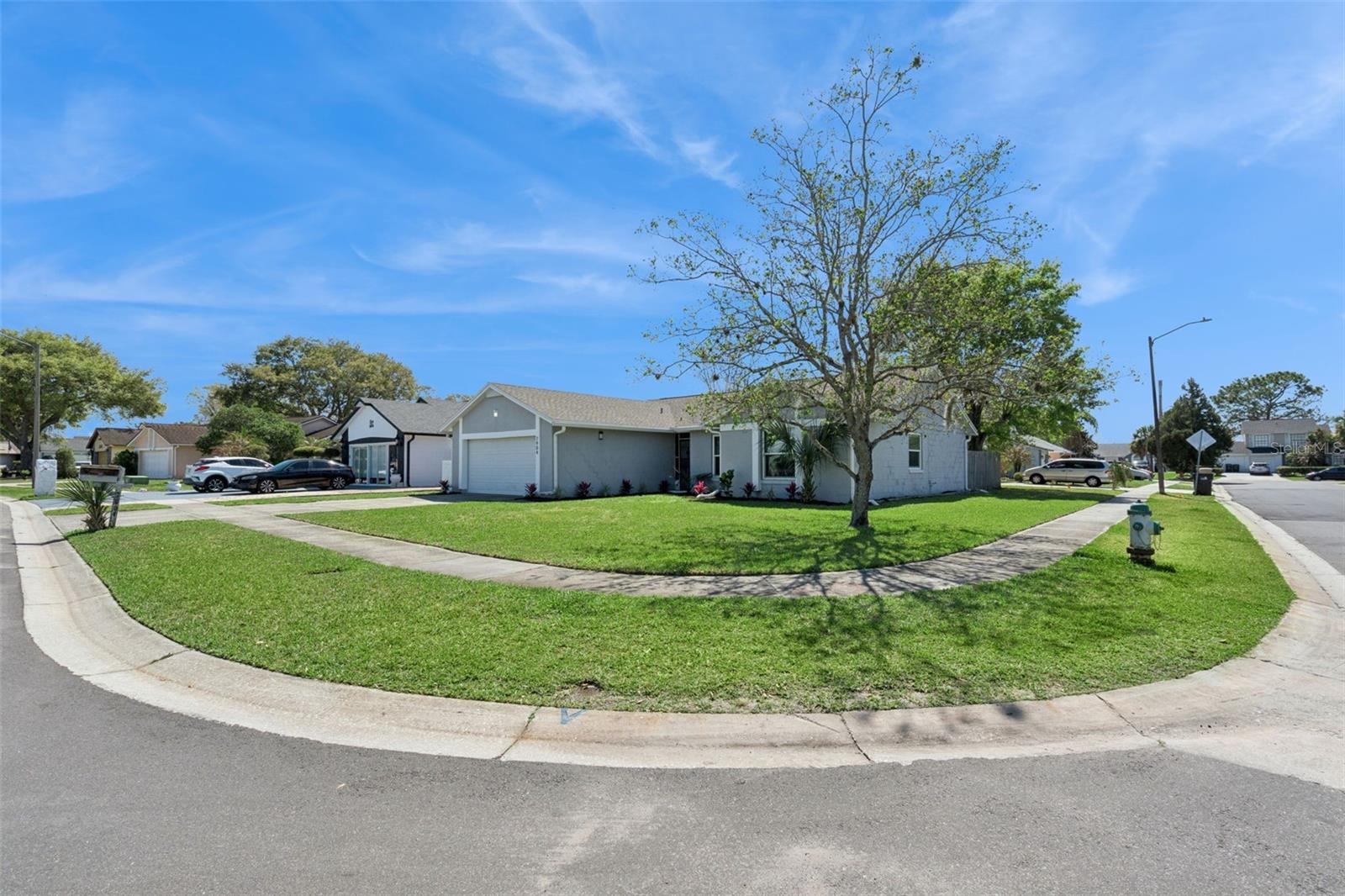 RIO PINAR LAKES - Residential