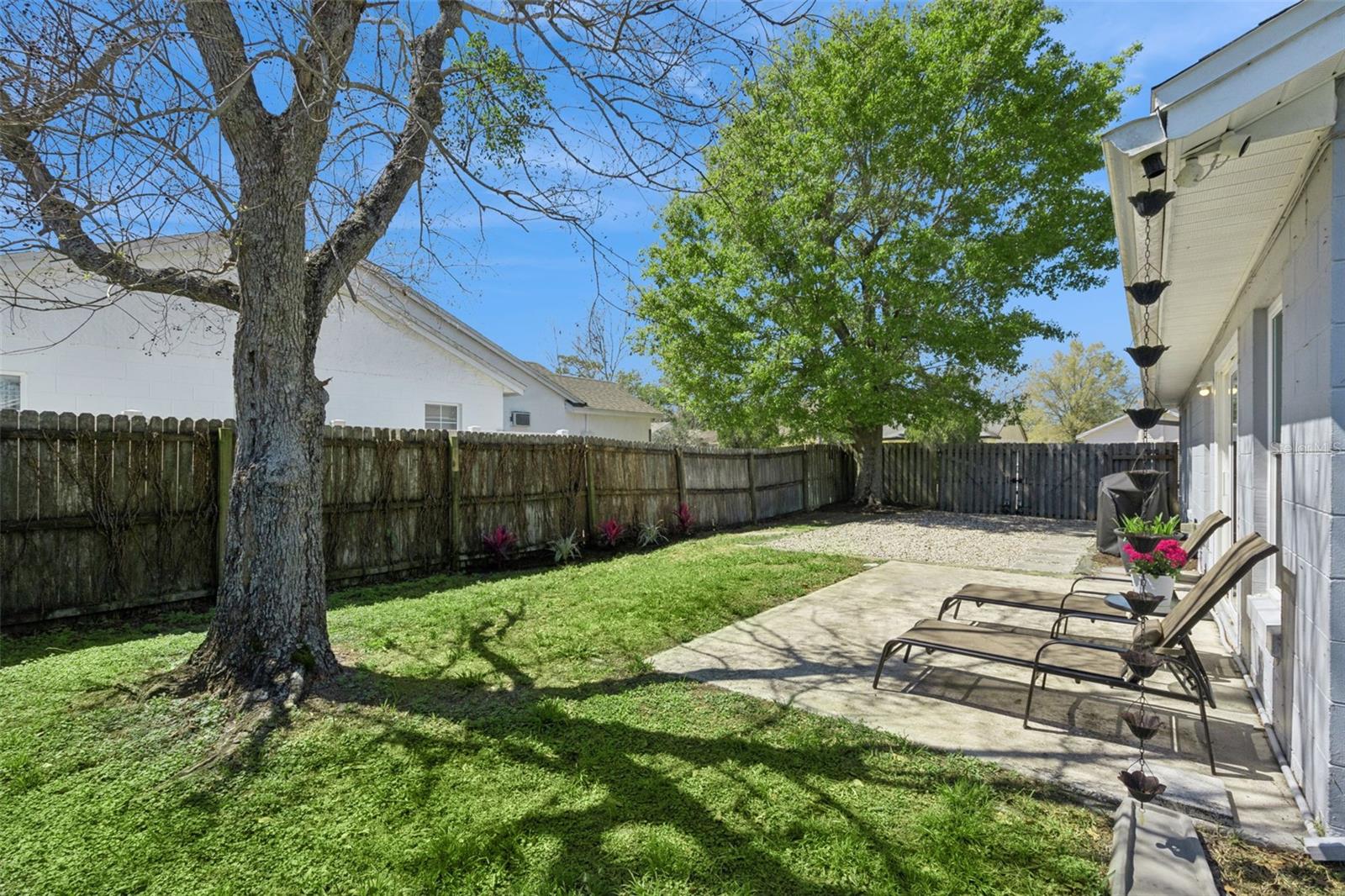 RIO PINAR LAKES - Residential