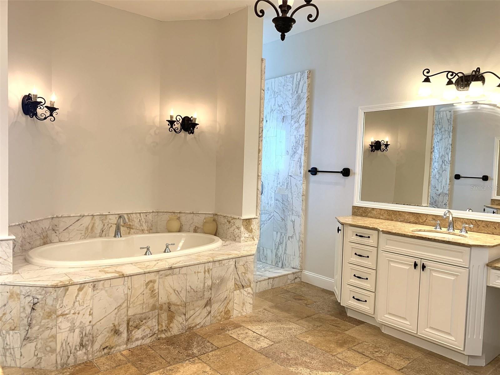 SHORE ACRES EDGEWATER SEC - Residential