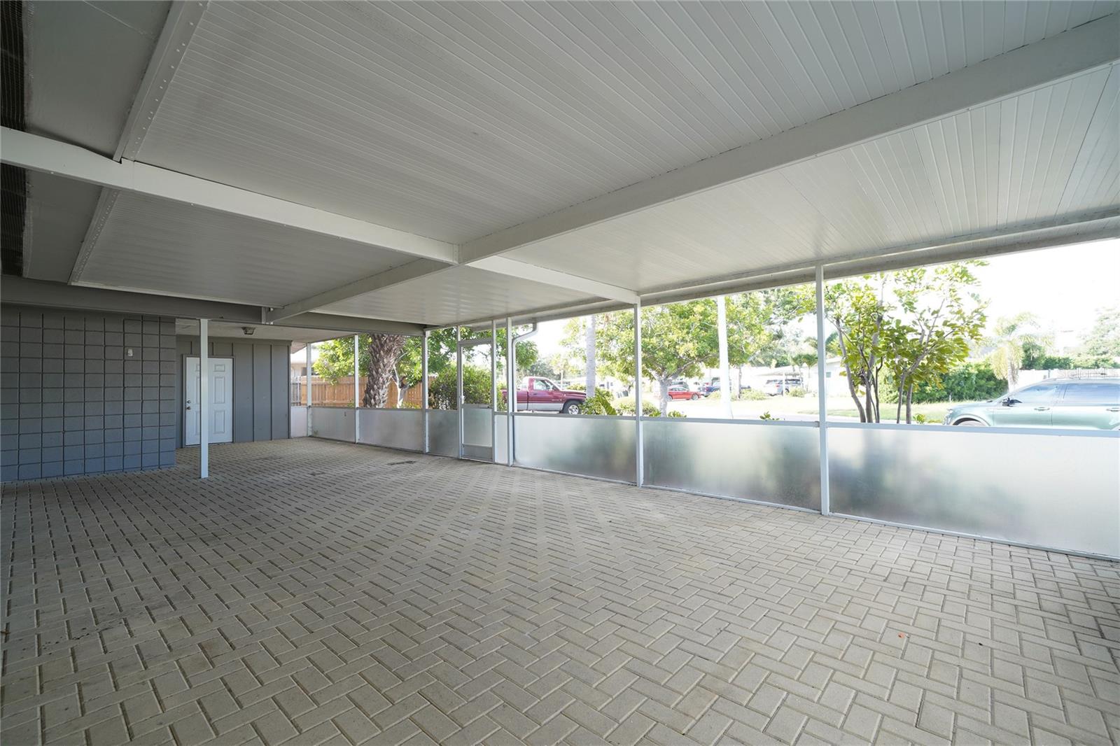 5808 24TH STREET COURT W