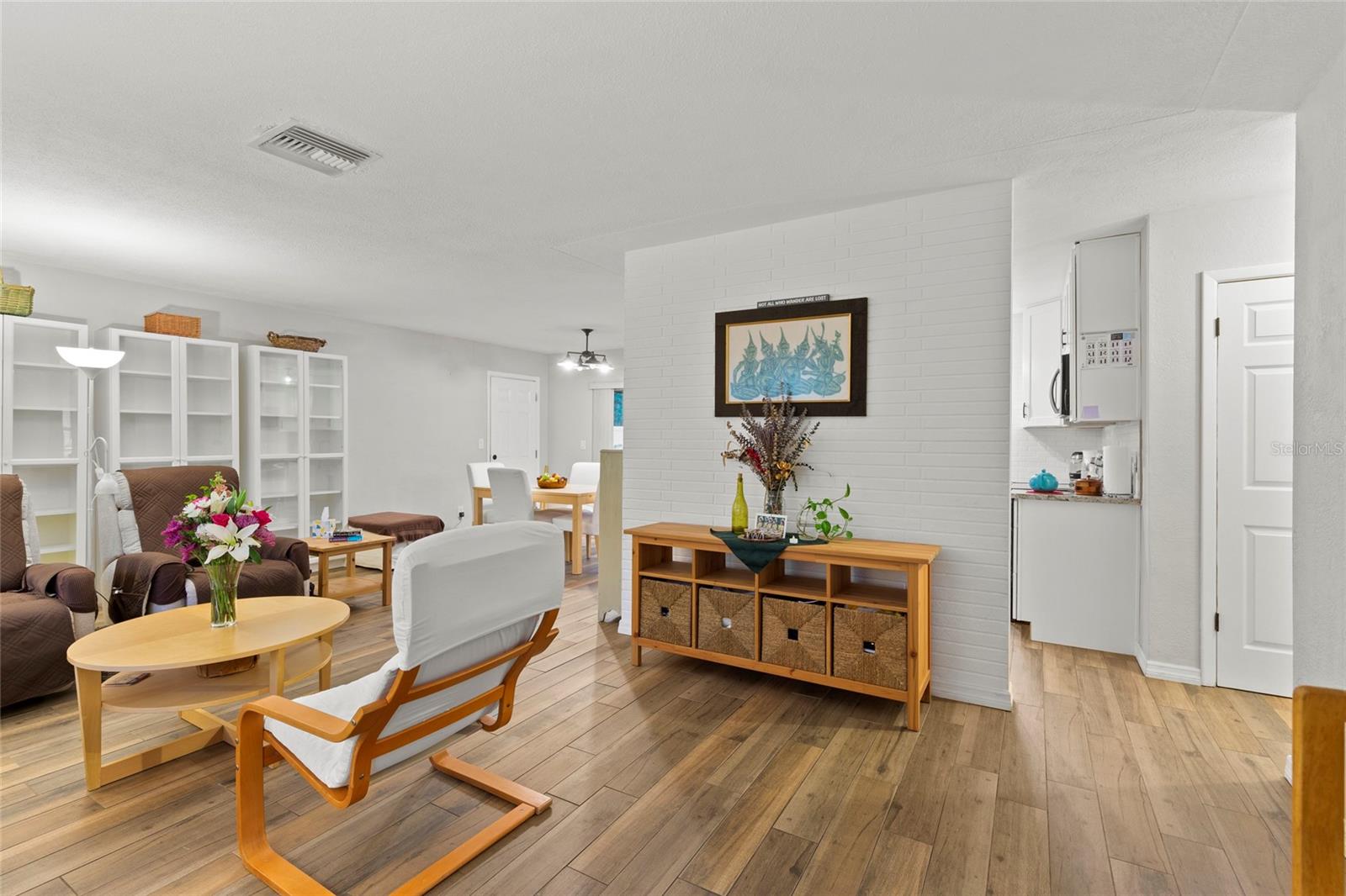 WEDGEWOOD PARK - Residential