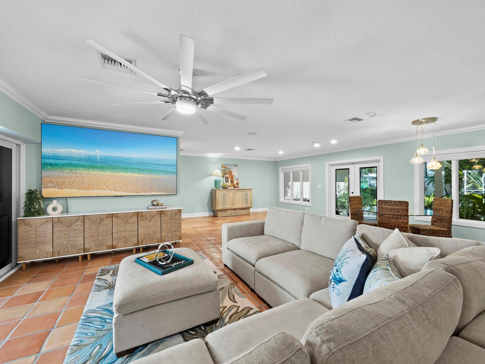 5140 WINDWARD AVENUE, SARASOTA, FL, 34242 4 5140 WINDWARD AVENUE